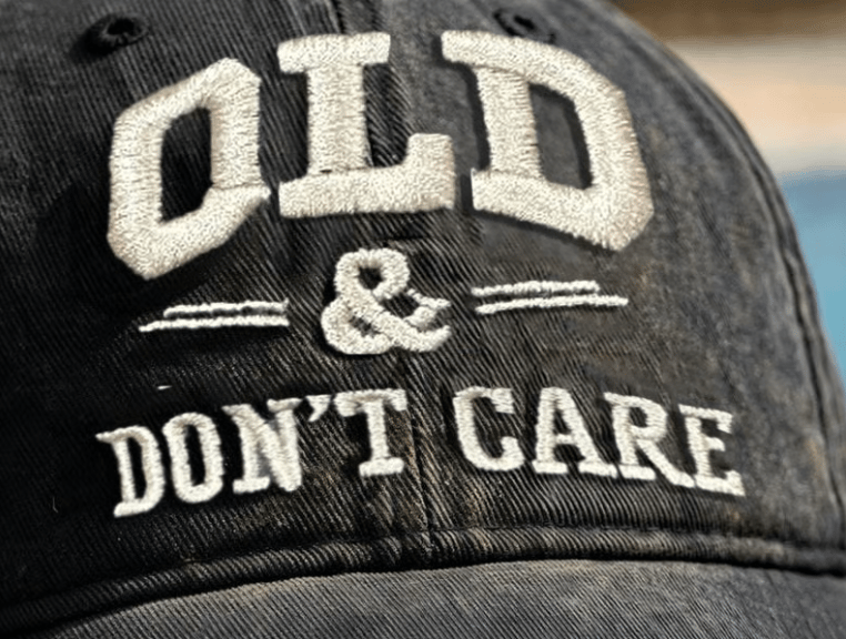 🧢 2026 New Year Hot Sale |  Vintage Distressed “OLD & DON’T CARE” Cap
